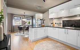 Aurora Luxury Apartment